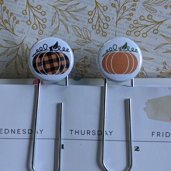 Fall Pumpkins Paper Clip Planner Clip Bookmark Set - Picture 2 of 3